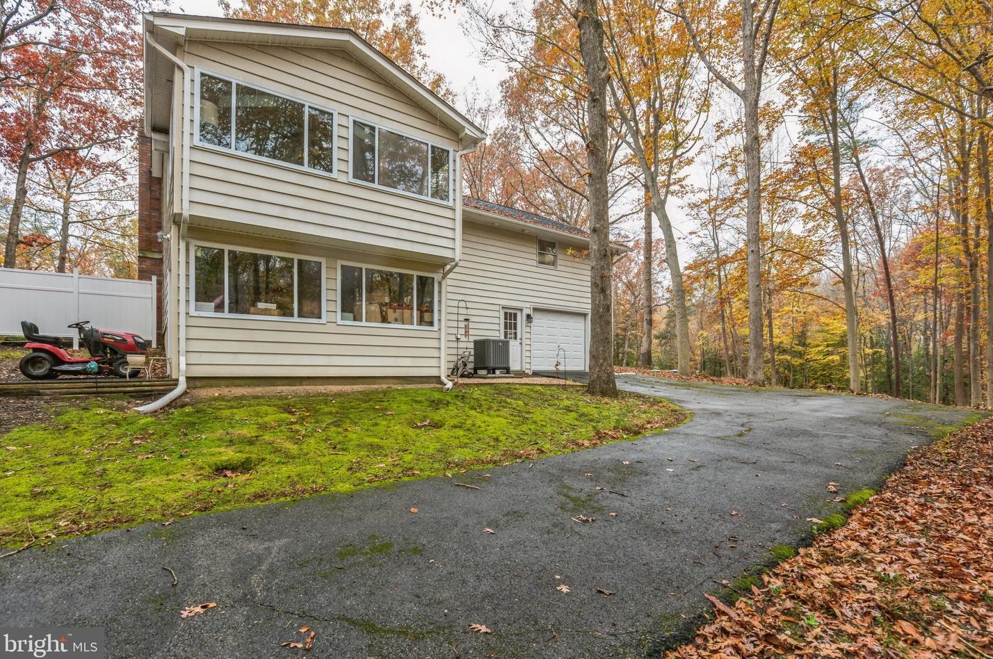 4104 Green Spring St, Waldorf MD  20601-4403 exterior