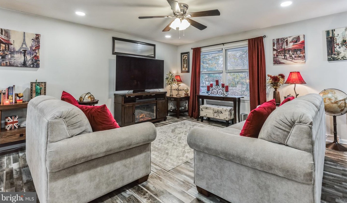 4104 Green Spring St, Waldorf MD  20601-4403 exterior
