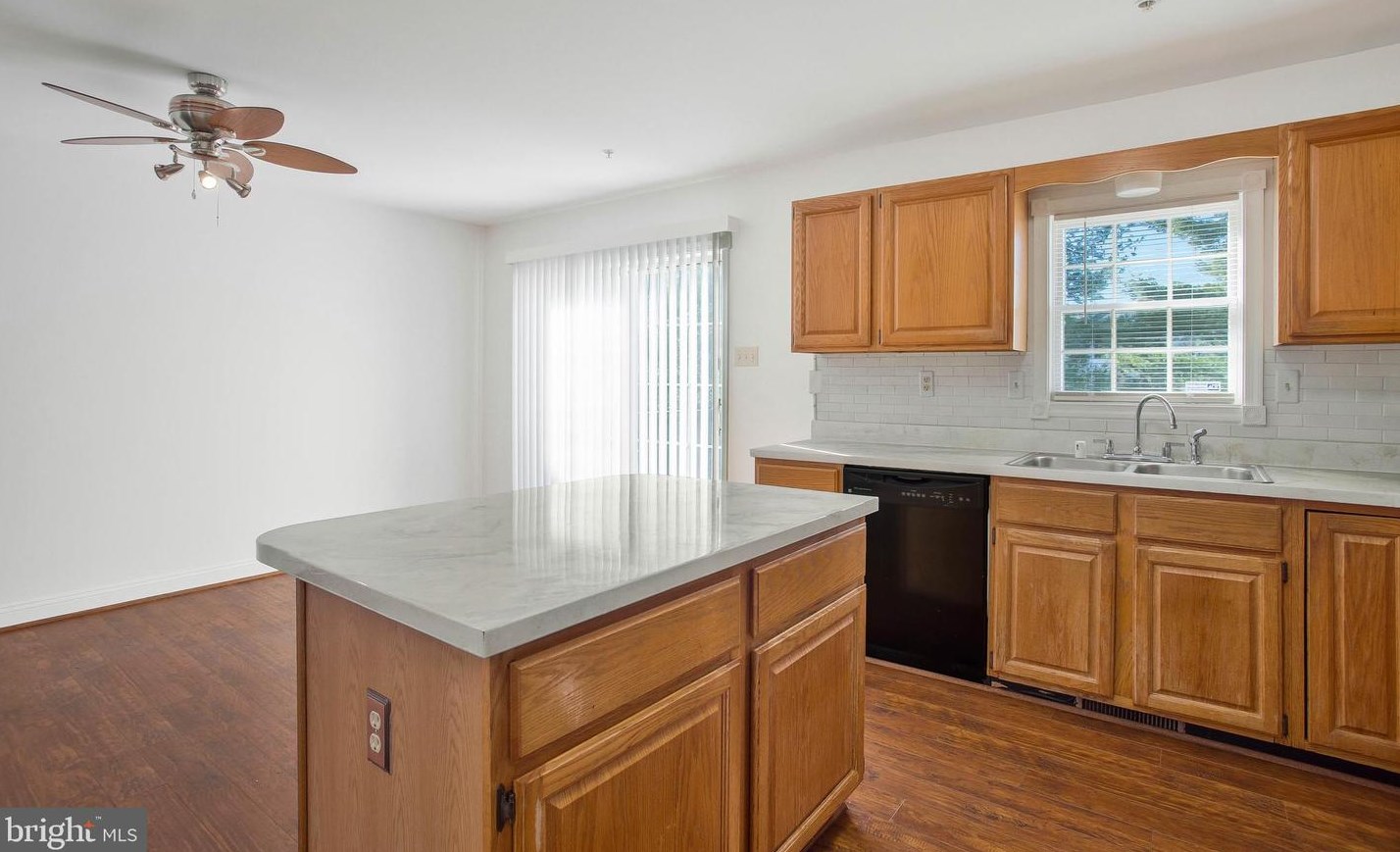 12402 Derek Pl, Waldorf MD  20602-1408 exterior