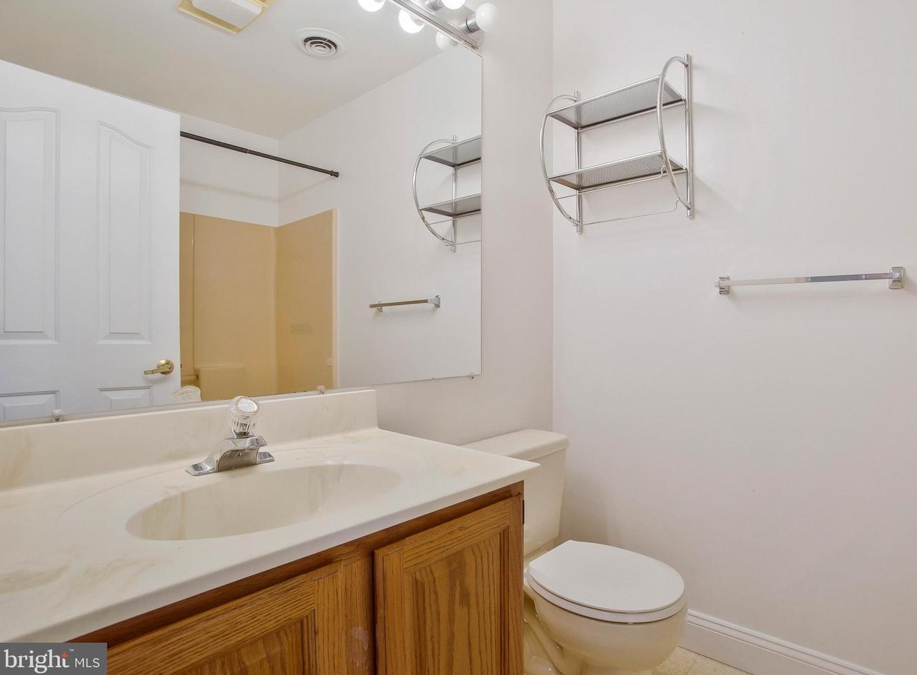 12402 Derek Pl, Waldorf MD  20602-1408 exterior