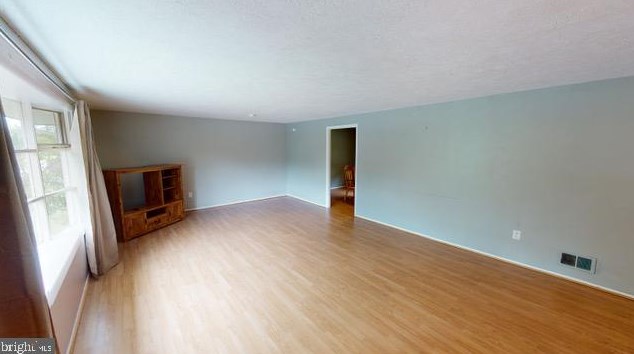 2735 Pinewood Dr, Waldorf MD  20601-3038 exterior