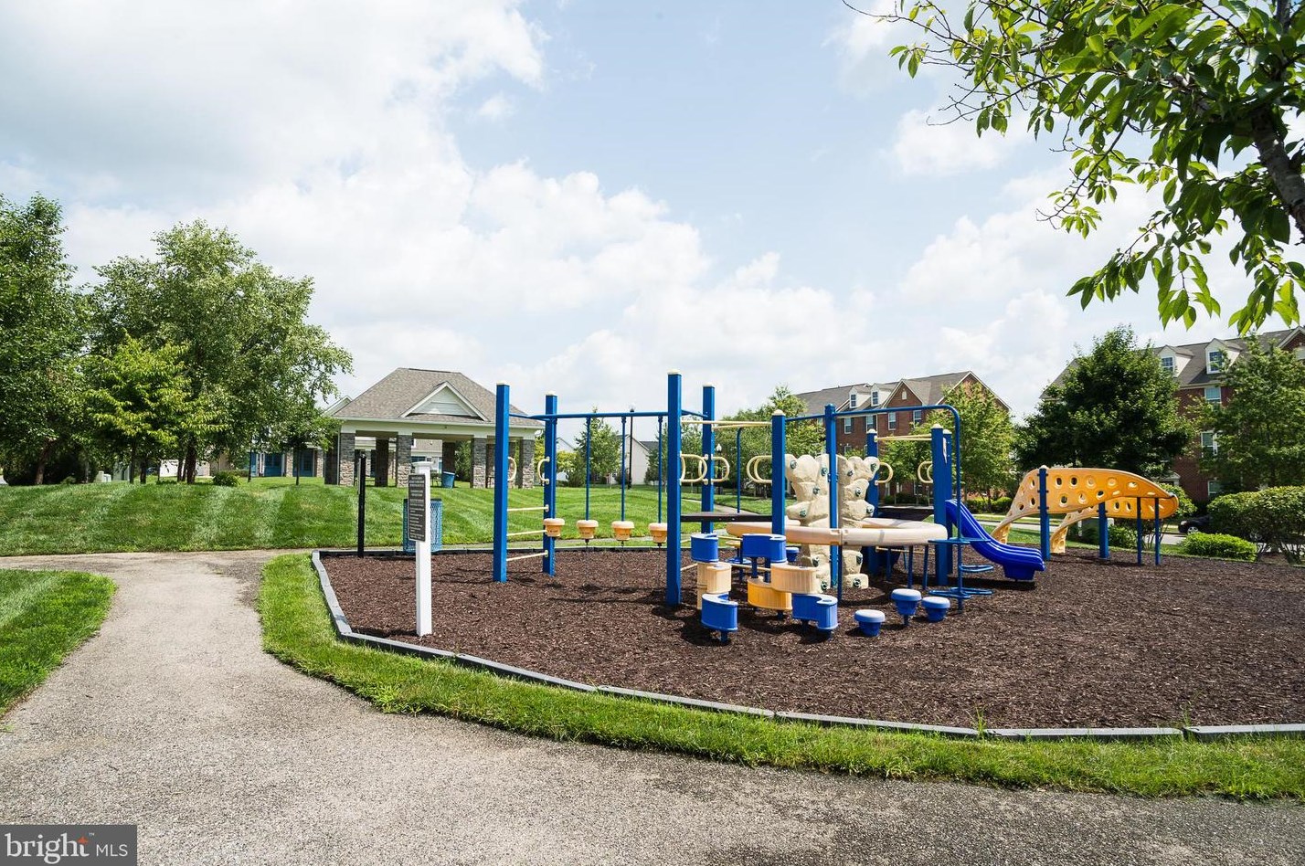 5426 Doubleday Ln, Waldorf MD  20602-3283 exterior