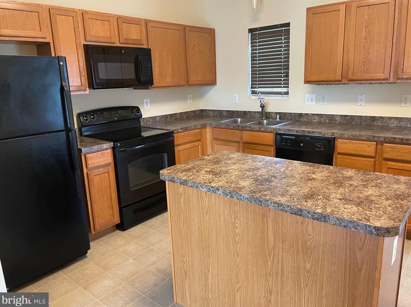 4856 Olympia Pl, Waldorf MD  20602-5103 exterior