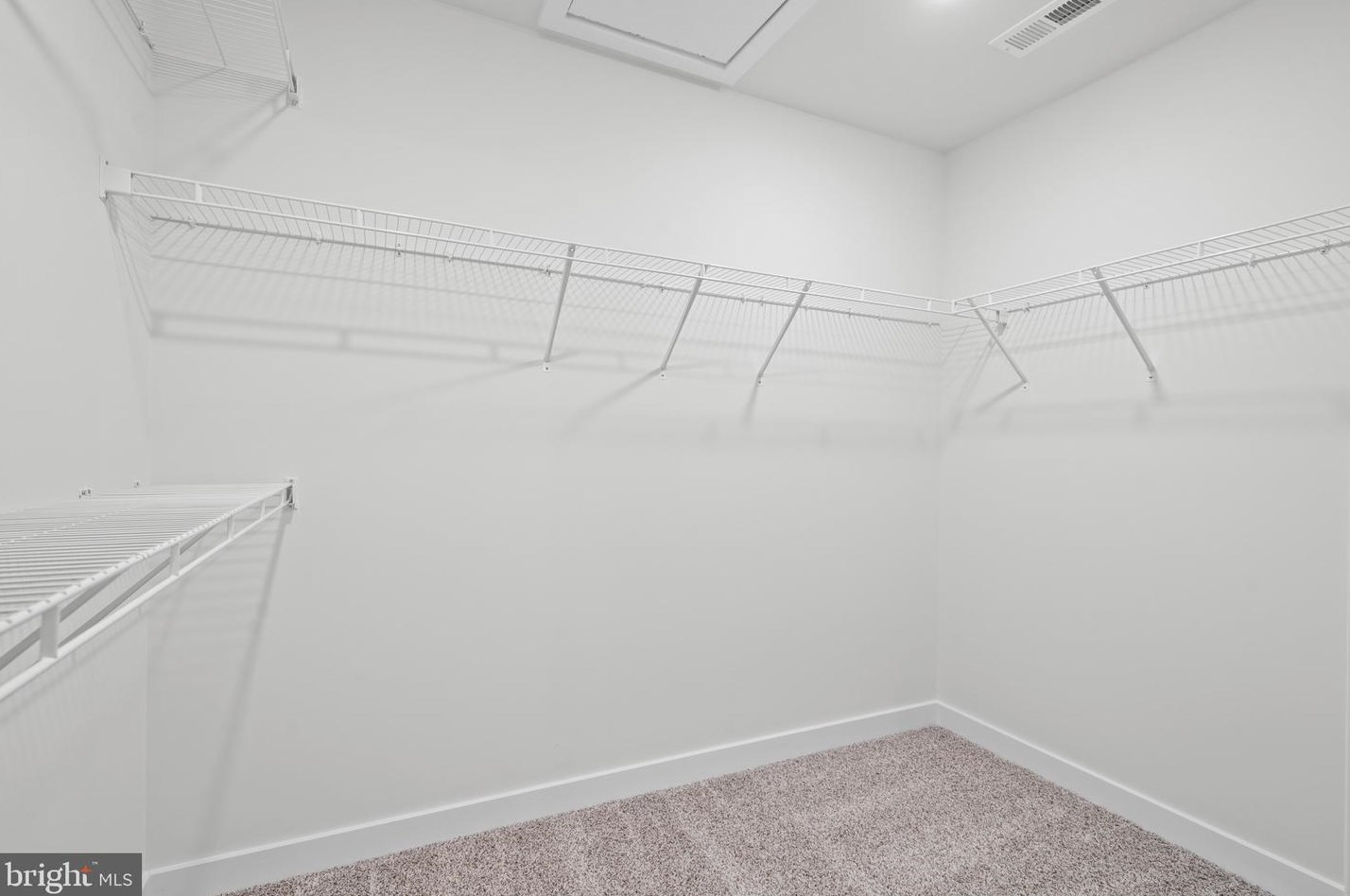 12831 Grosstown Rd, Hughesville MD  20637-2118 exterior