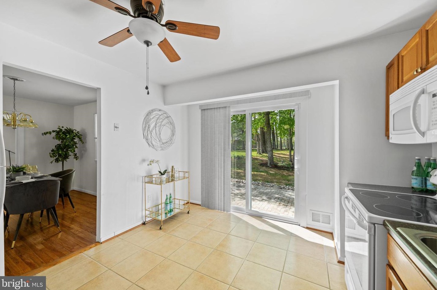 9286 Rollingwood Dr, Pomfret MD  20675-3123 exterior