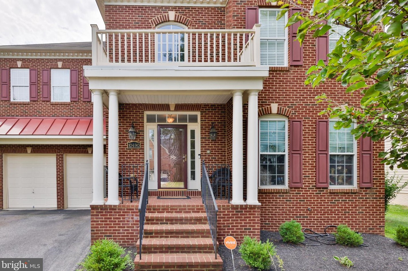 10490 Sugarberry St, Waldorf MD  20603-5715 exterior