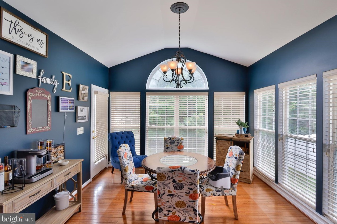 10490 Sugarberry St, Waldorf MD  20603-5715 exterior