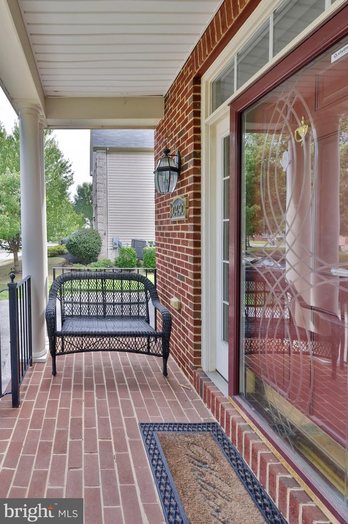 10490 Sugarberry St, Waldorf MD  20603-5715 exterior