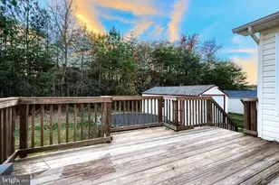 10017 Wamsley Ct, White Plains, MD 20695 - Photo 11