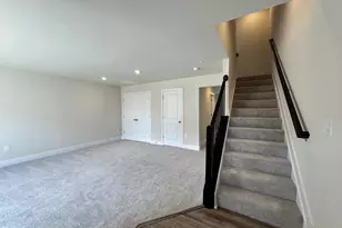 10715 Millport St, White Plains, MD 20695 - Photo 5