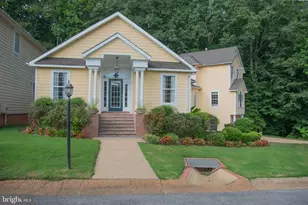 113 Burning Bush Pl, La Plata, MD 20646 - Photo 1