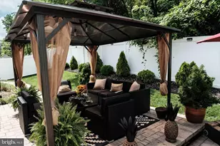 9800 Leighland Ct, Waldorf, MD 20603 - Photo 75