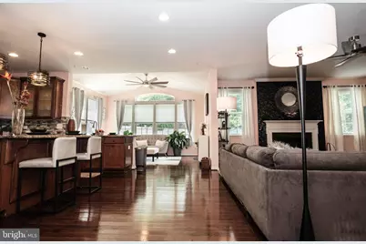 9800 Leighland Court, Waldorf, MD 20603 - Photo 5