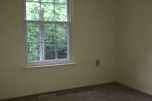 1542 Pin Oak Dr, Waldorf, MD 20601 - Photo 9