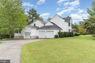 4254 Ridgeway Dr, Brandywine, MD 20613 - Photo 5