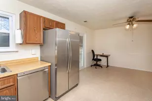 3071 Donegal Ct, Waldorf, MD 20602 - Photo 7