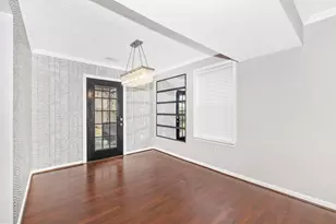 2584 Sussex Ct, Waldorf, MD 20602 - Photo 9