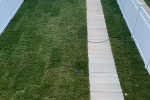 10578 Roundstone Ln, White Plains, MD 20695 - Photo 3