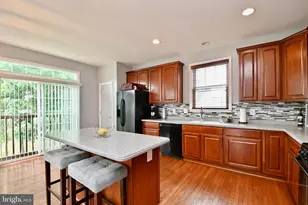 11736 Folkstone Ct, Waldorf, MD 20602 - Photo 19