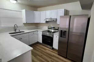 17 Sandra Ct, Indian Head, MD 20640 - Photo 11