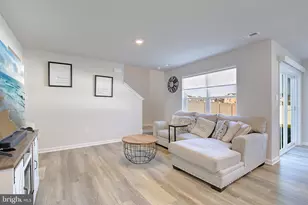 134 Charming Frst Ave, La Plata, MD 20646 - Photo 7