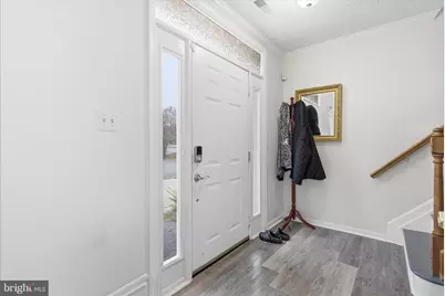 6836 Cologo Court, Waldorf, MD 20603 - Photo 5