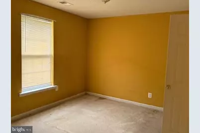 202 Williamsburg Circle, La Plata, MD 20646 - Photo 13