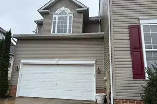 202 Williamsburg Cir, La Plata, MD 20646 - Photo 3