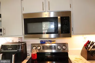 214 Washington Ave, La Plata, MD 20646 - Photo 11