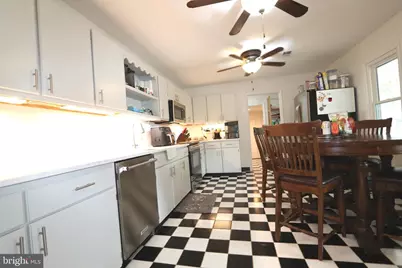 214 Washington Avenue, La Plata, MD 20646 - Photo 7