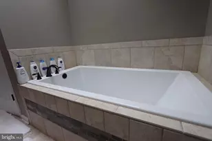 214 Washington Ave, La Plata, MD 20646 - Photo 19