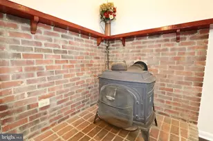 214 Washington Ave, La Plata, MD 20646 - Photo 35