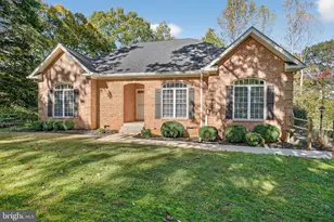 17260 Braddock Pl, Hughesville, MD 20637 - Photo 1