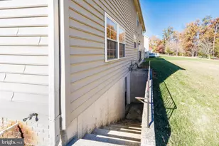 9402 Pep Rally Ln, Waldorf, MD 20603 - Photo 61