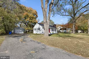 12816 Thompson Dr, Waldorf, MD 20602 - Photo 5