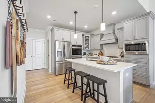 10624 Great Basin Pl, White Plains, MD 20695 - Photo 3