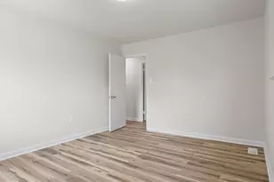 749 University Dr, Waldorf, MD 20602 - Photo 31