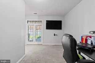 8030 Bloomsbury Pl, White Plains, MD 20695 - Photo 7