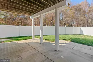 8030 Bloomsbury Pl, White Plains, MD 20695 - Photo 45