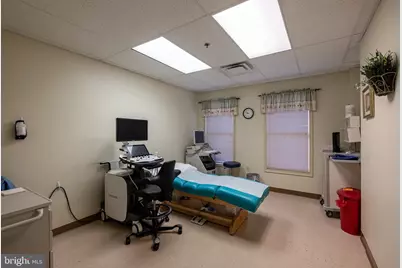 3450 Old Washington Road #202, Waldorf, MD 20602 - Photo 17