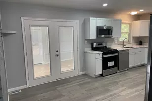 229 Garner Ave, Waldorf, MD 20602 - Photo 7