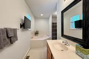 7124 Juliette Low Ln, Hughesville, MD 20637 - Photo 31