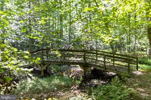 6095 Manor Ln, La Plata, MD 20646 - Photo 9