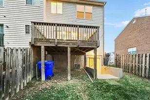 10800 Nautica Pl, White Plains, MD 20695 - Photo 5