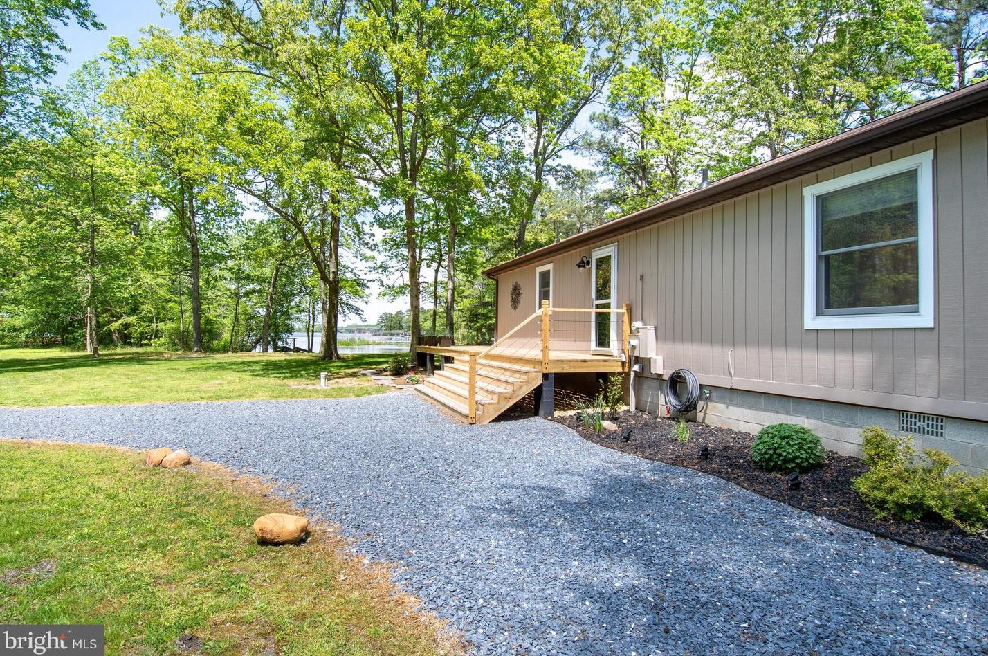 20680 Tammuxzena Dr, Preston MD  21655-1477 exterior