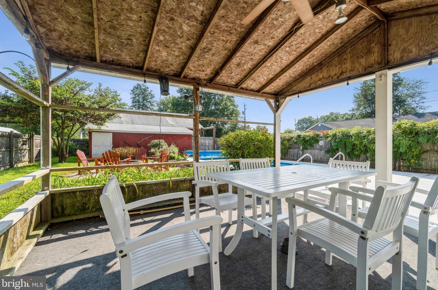 212 Maple Ave, Ridgely MD  21660-1911 exterior