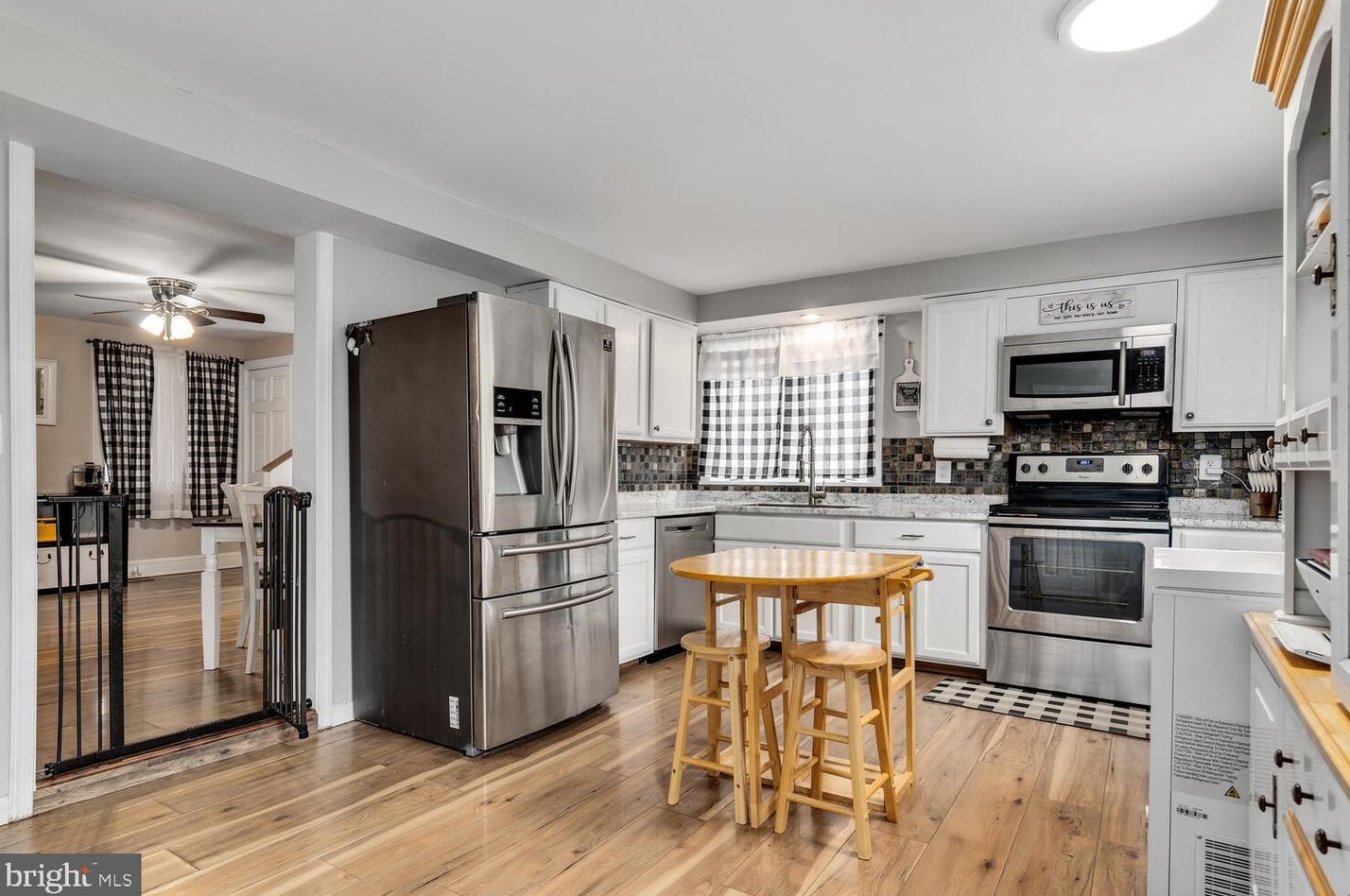 305 Maryland Ave, Ridgely MD  21660-2104 exterior