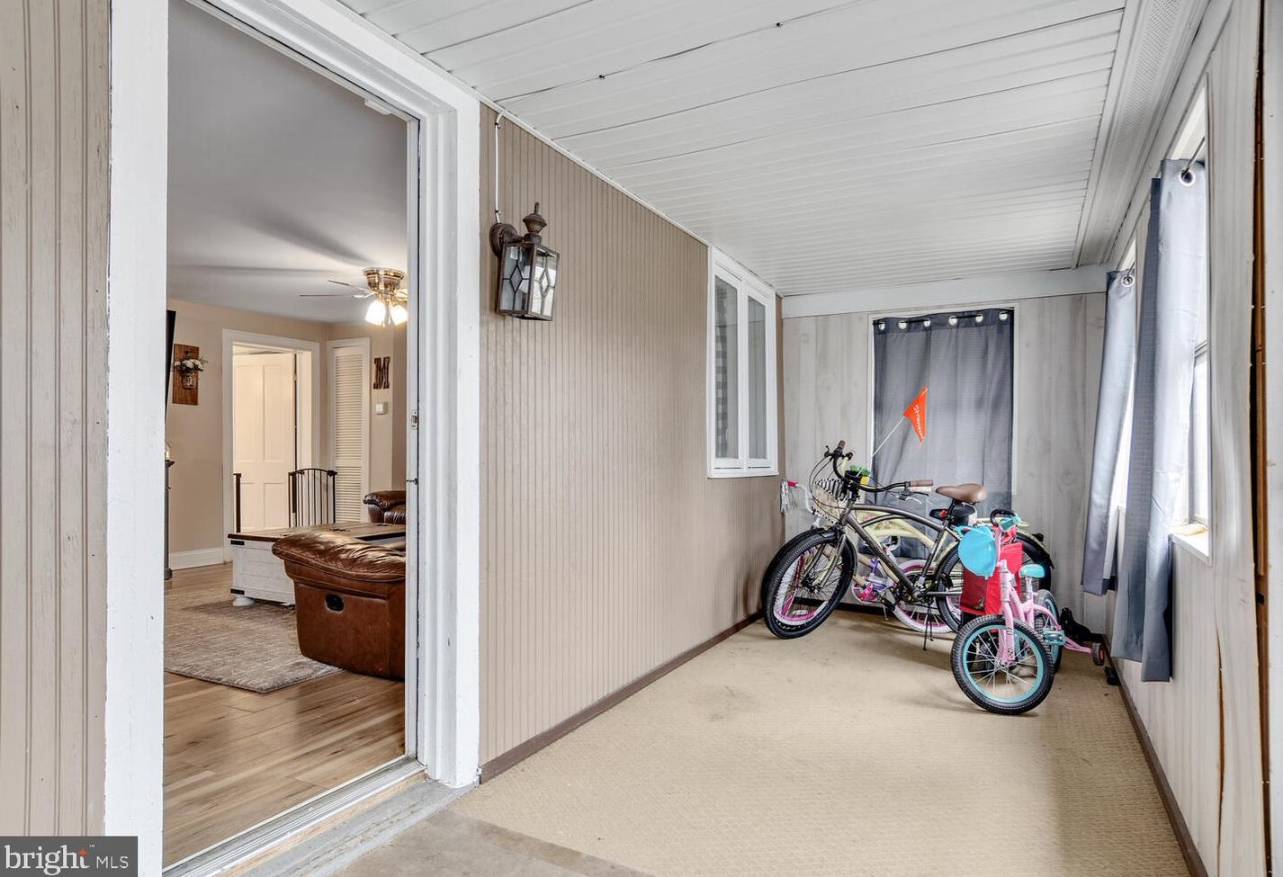 305 Maryland Ave, Ridgely MD  21660-2104 exterior