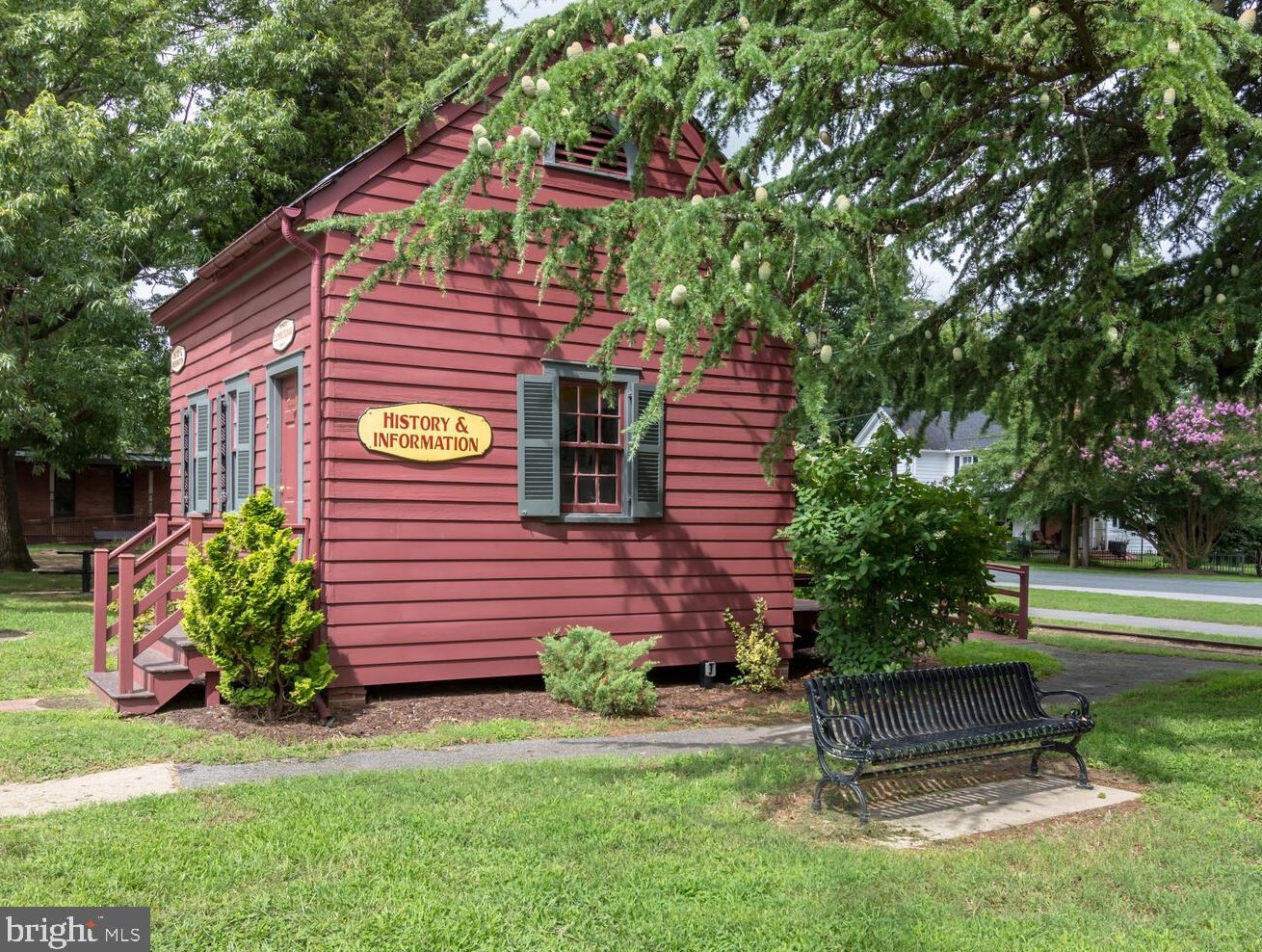 305 Maryland Ave, Ridgely MD  21660-2104 exterior