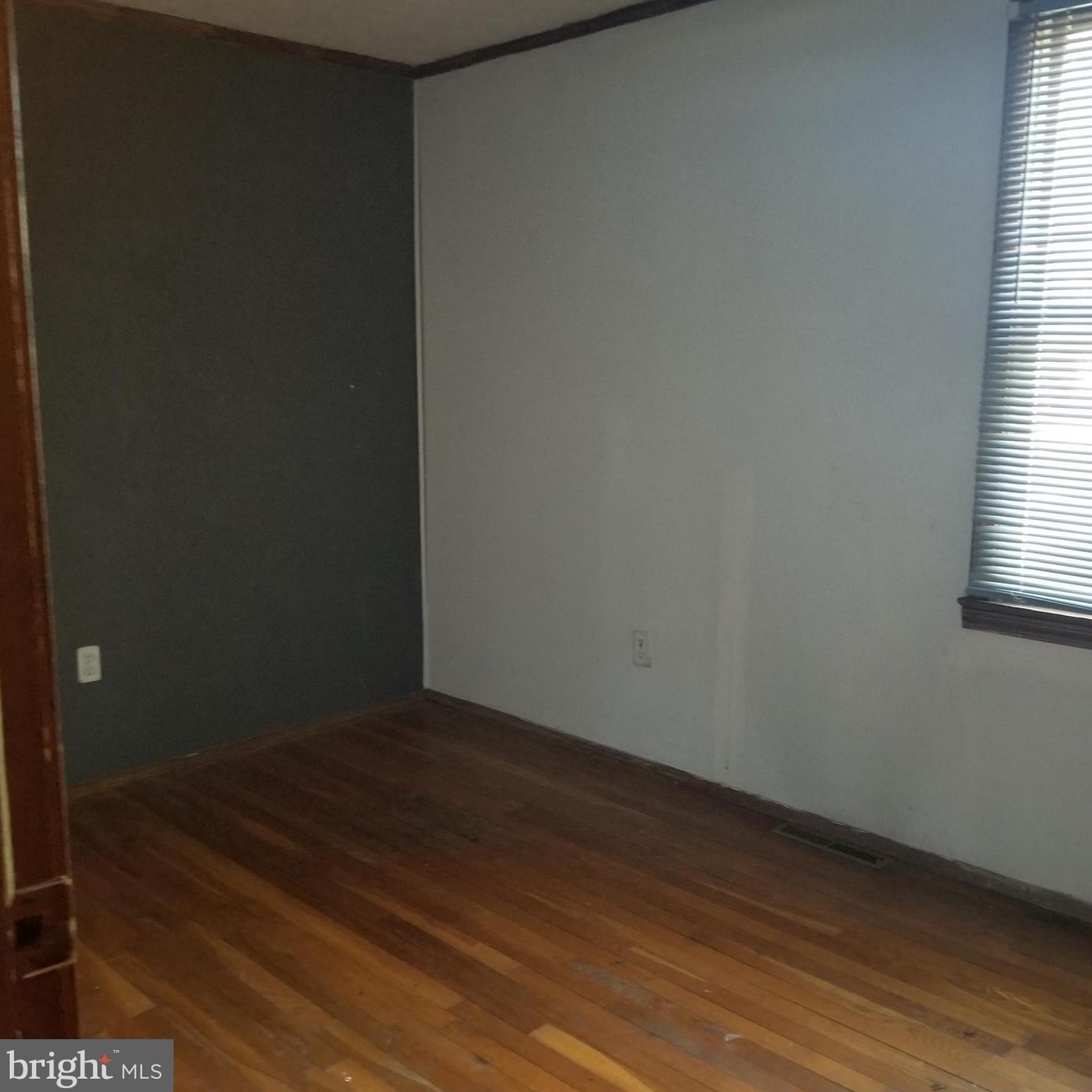 404 Maple Ave, Ridgely MD 21660-1951 exterior